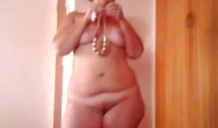 شخص در یک پنجره بزرگ با جوجه محبوب خود فاک عكس كير سكس خوبی داشت