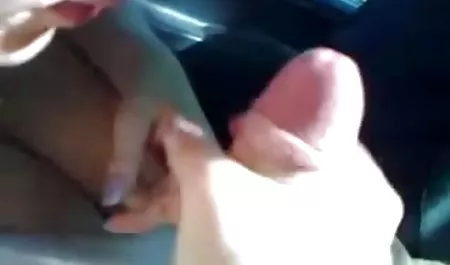 آن مرد در داستان کیرکون دهان ناله می کند و ناله می کند